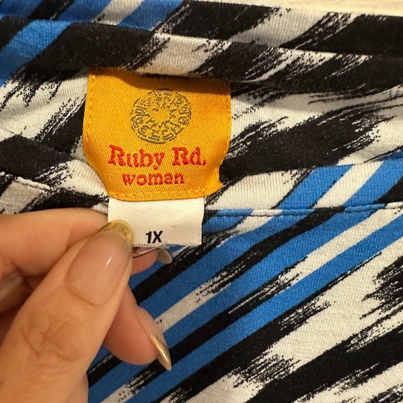 Ruby Rd. Vibrant Blue and Black Patterned Top - Picture 4 of 5